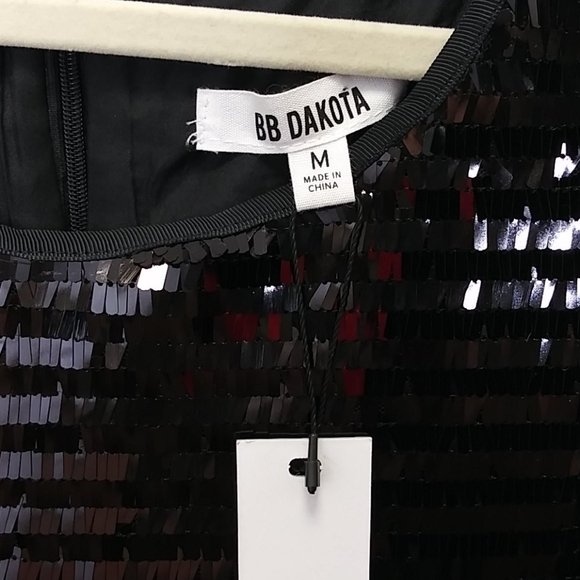 BB‎ Dakota Norland Sequined Dress - Picture 3 of 8